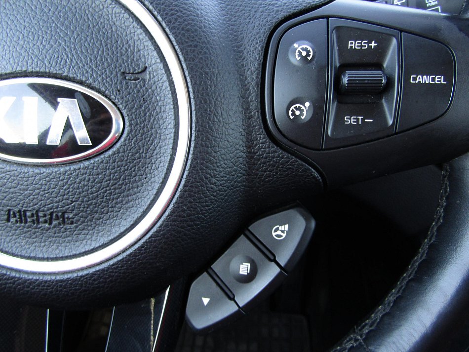 Kia Carens 1.6GDi 