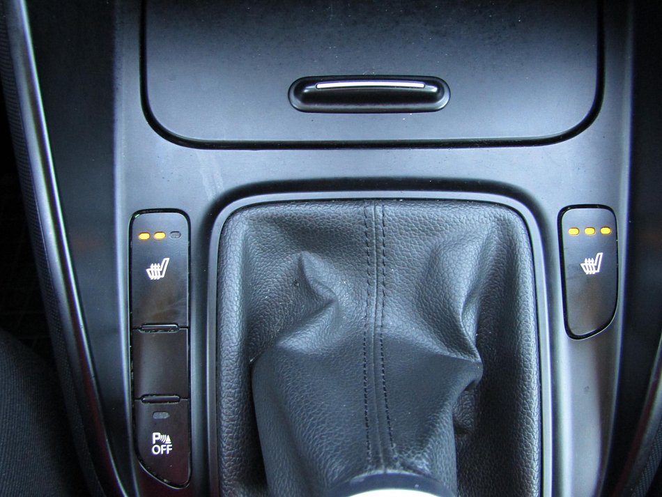 Kia Carens 1.6GDi 