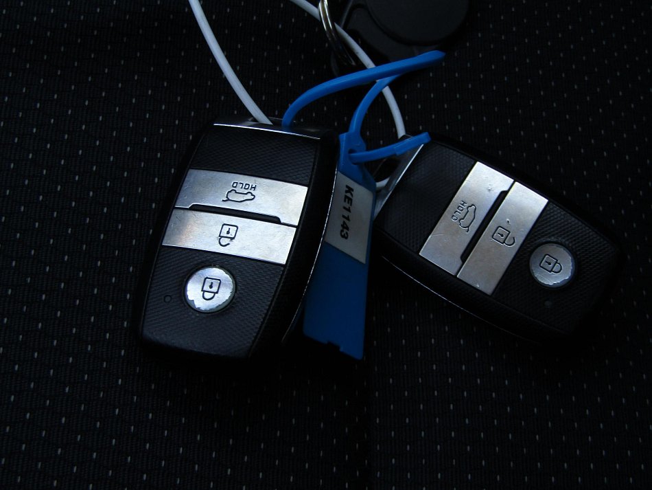 Kia Carens 1.6GDi 