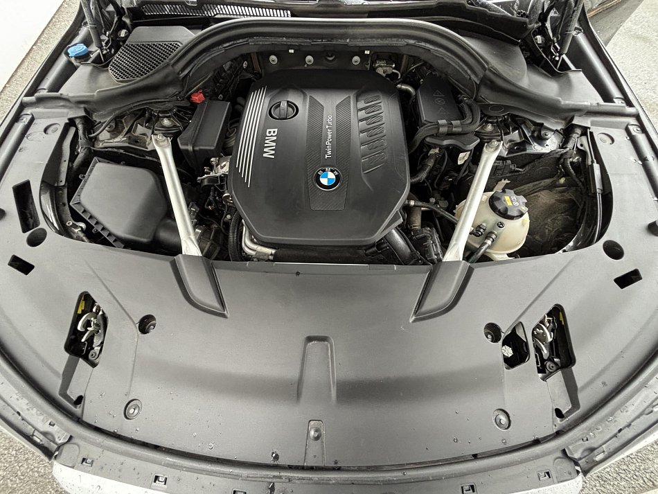 BMW Řada 6 3.0 D LuxuryLine GT 640d xDrive