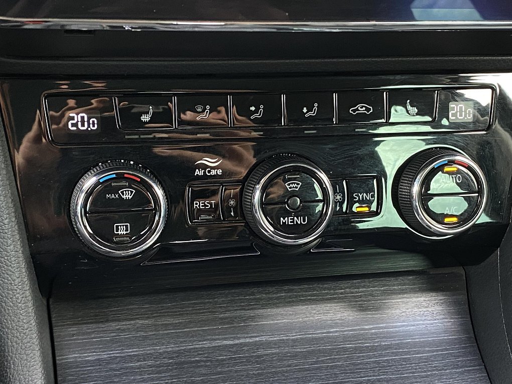 Škoda Superb III 1.6 TDi Style