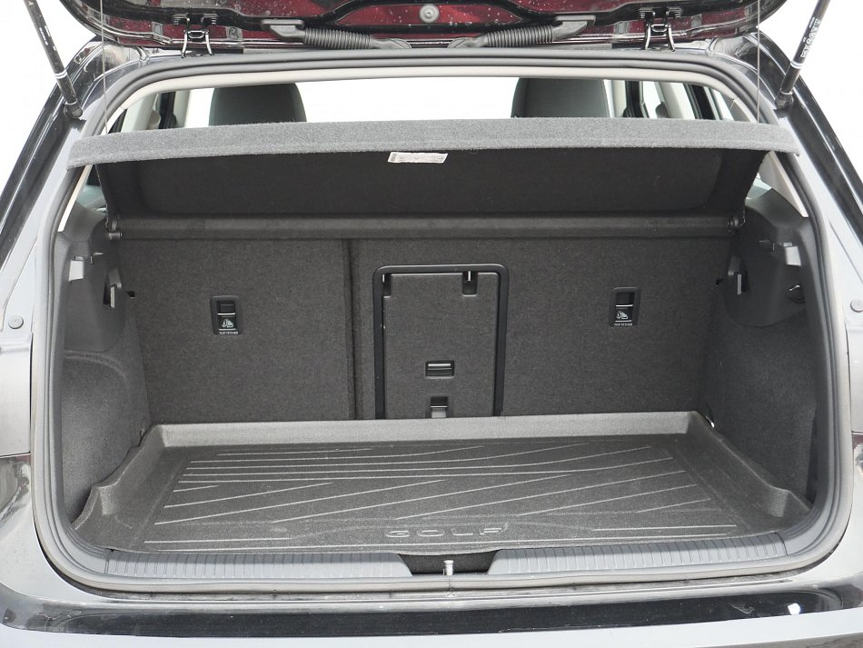 Volkswagen Golf 1.0ETSI 