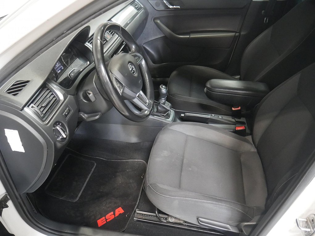 Škoda Rapid 1.6 TDi Ambition