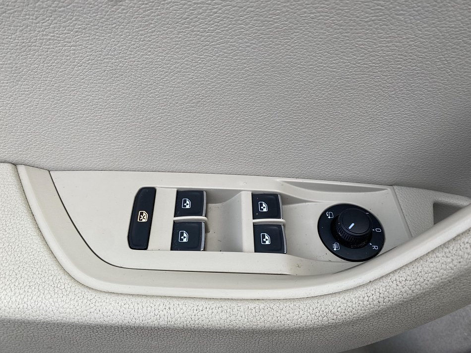 Škoda Superb III 2.0 TDi L&K