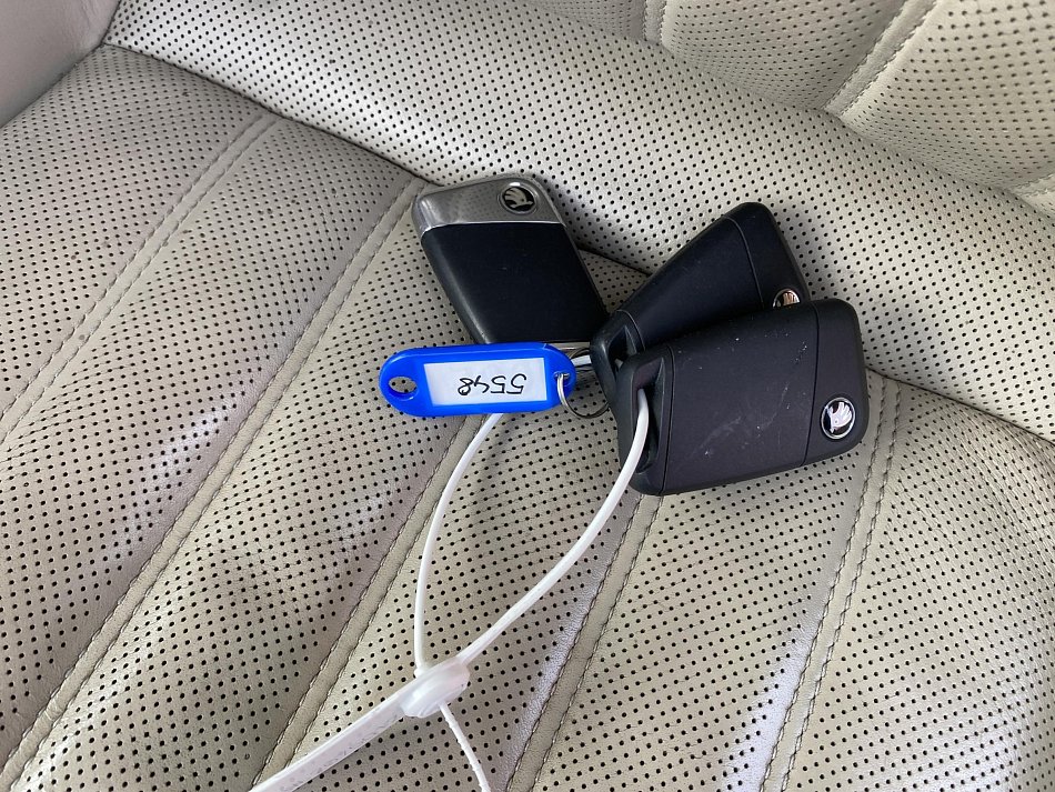 Škoda Superb III 2.0 TDi L&K