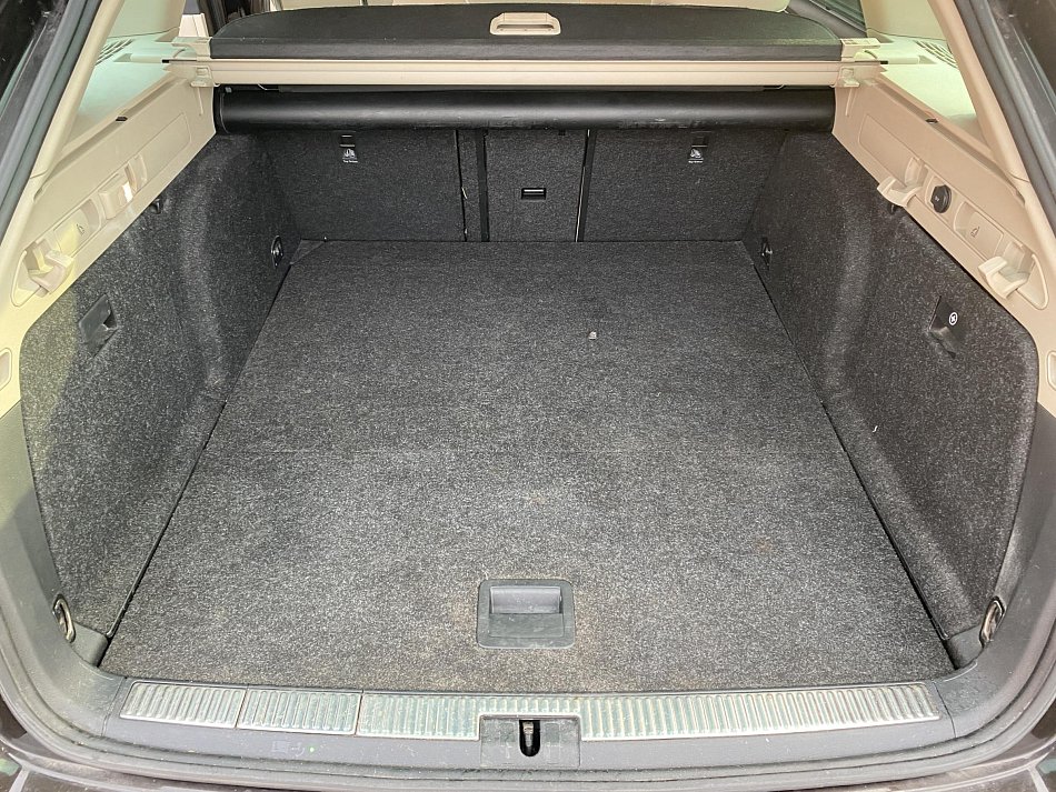 Škoda Superb III 2.0 TDi L&K