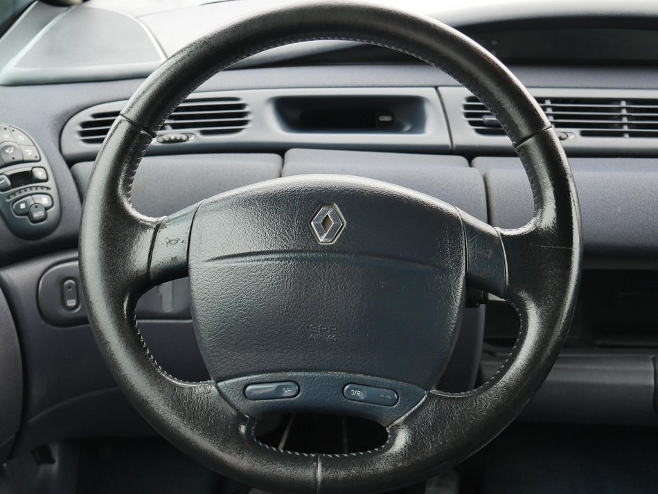 Renault Grand Espace 2.2dCi 