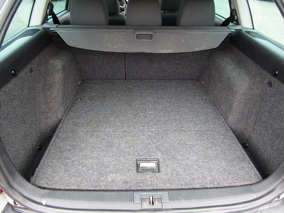 Škoda Octavia 1.6 MPi 