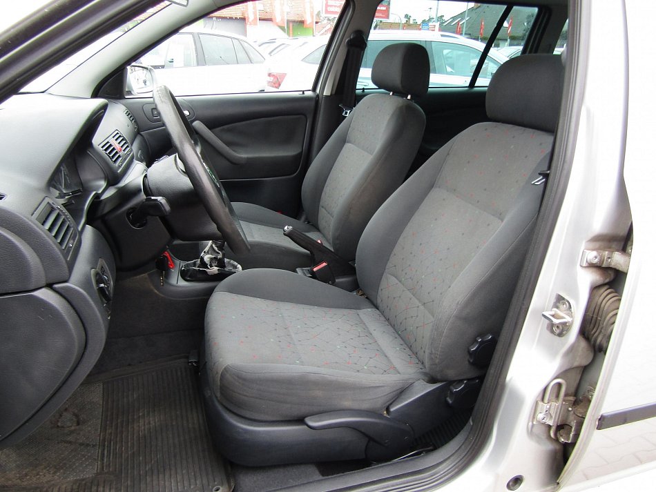 Škoda Octavia 1.6 MPi 