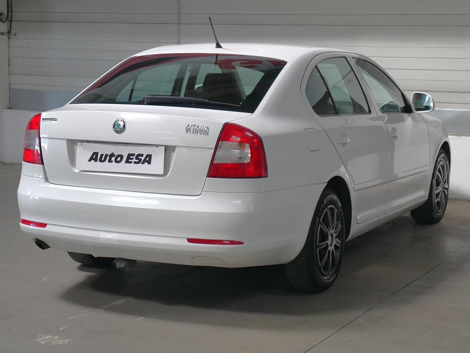 Škoda Octavia II 1.6TDI Ambition