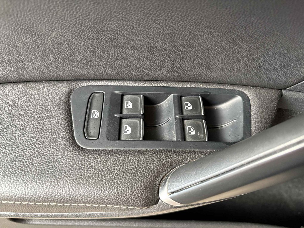Volkswagen Golf 2.0 TDi GTD