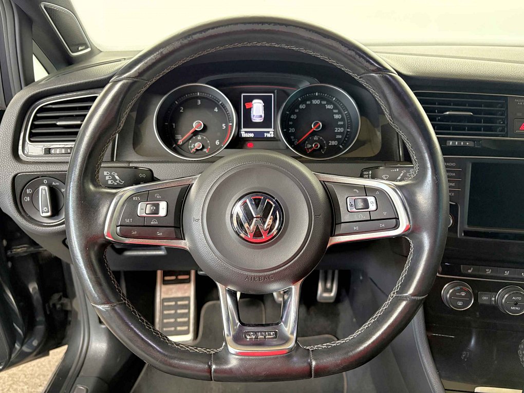 Volkswagen Golf 2.0 TDi GTD