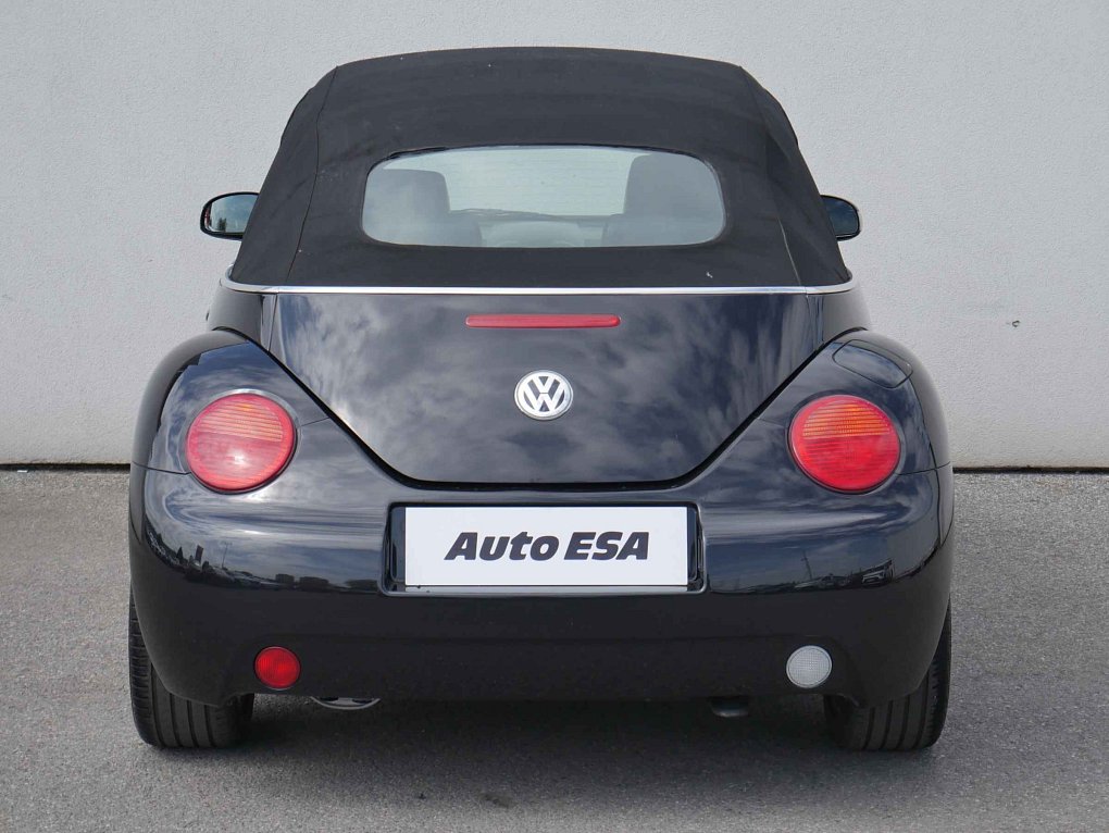 Volkswagen New Beetle 1.6 i 