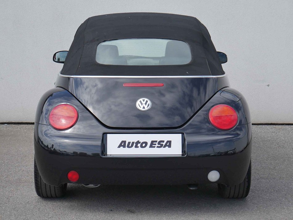 Volkswagen New Beetle 1.6 i 