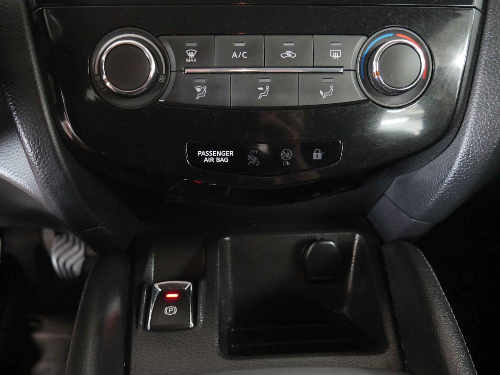Nissan Qashqai 1.2 DIG - T 