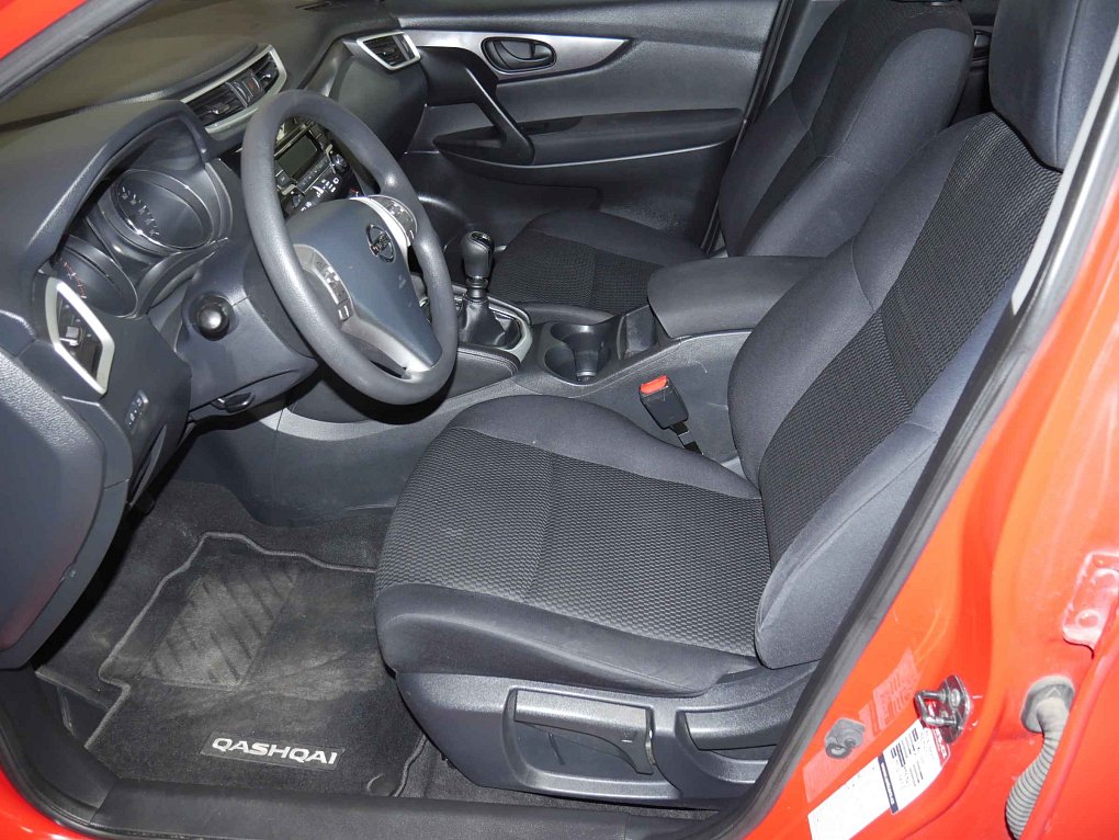 Nissan Qashqai 1.2 DIG - T 