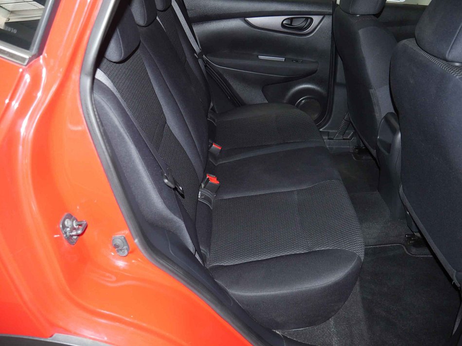 Nissan Qashqai 1.2 DIG - T 
