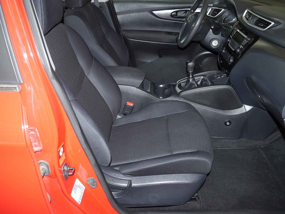 Nissan Qashqai 1.2 DIG - T 