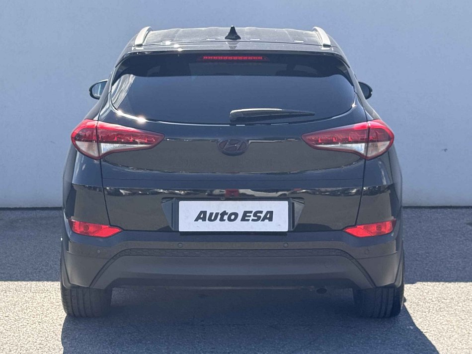 Hyundai Tucson 1.7 CRDi 