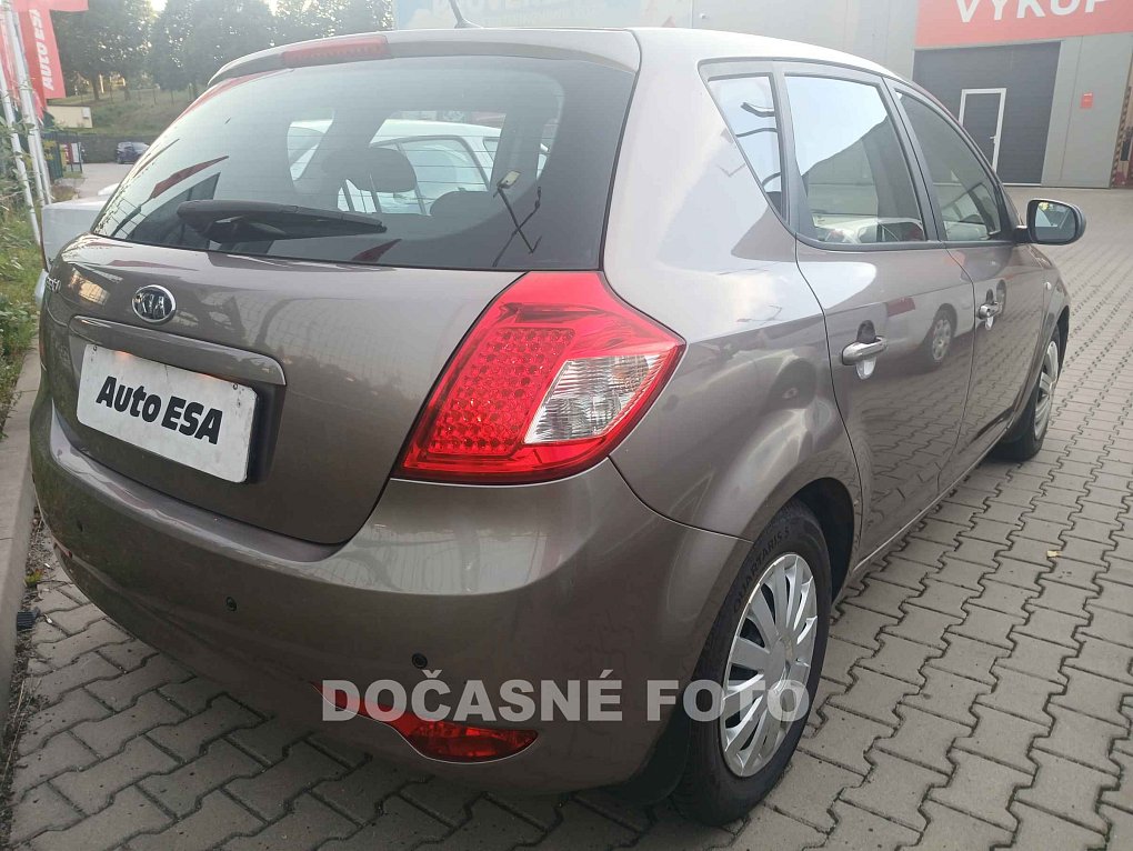 Kia Ceed 1.4CVVT 