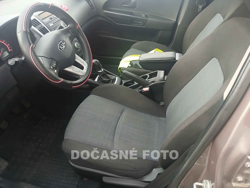 Kia Ceed 1.4CVVT 