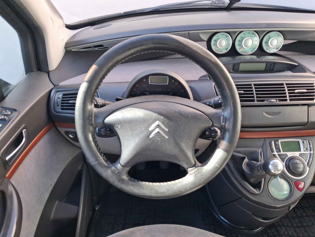 Citroën C8 2.0 i 