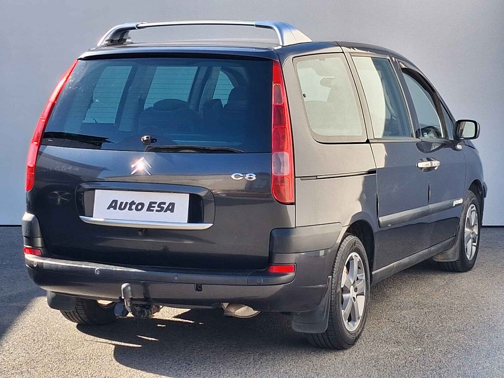 Citroën C8 2.0 i 