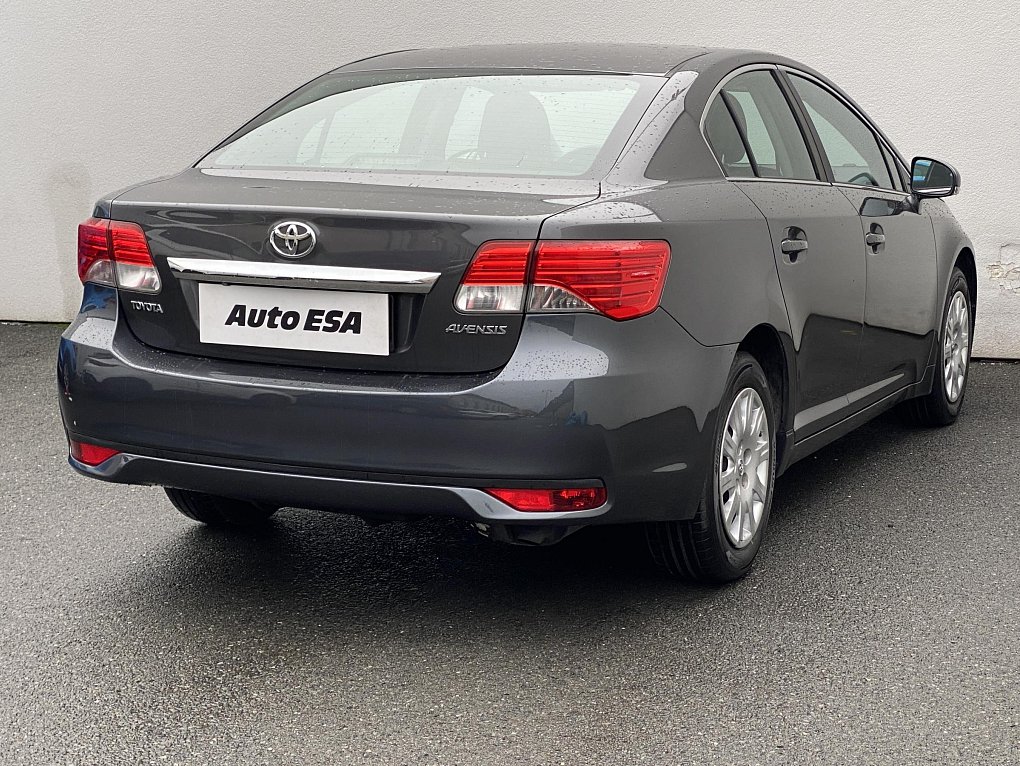 Toyota Avensis 1.8 VVT-i 