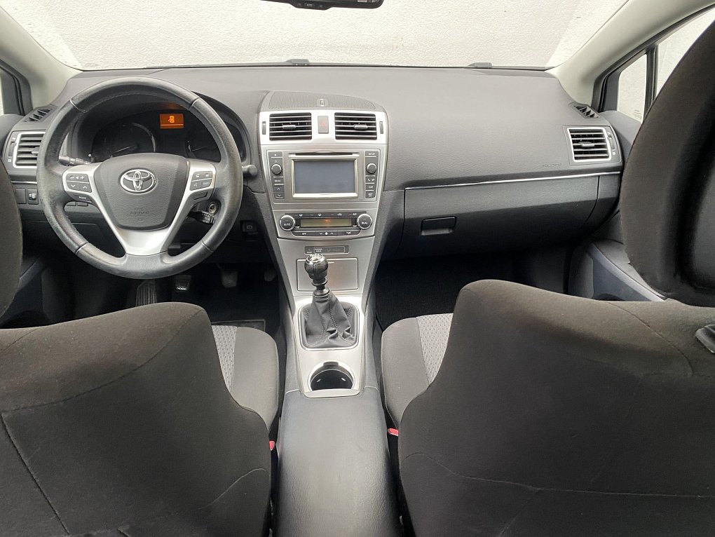 Toyota Avensis 1.8 VVT-i 