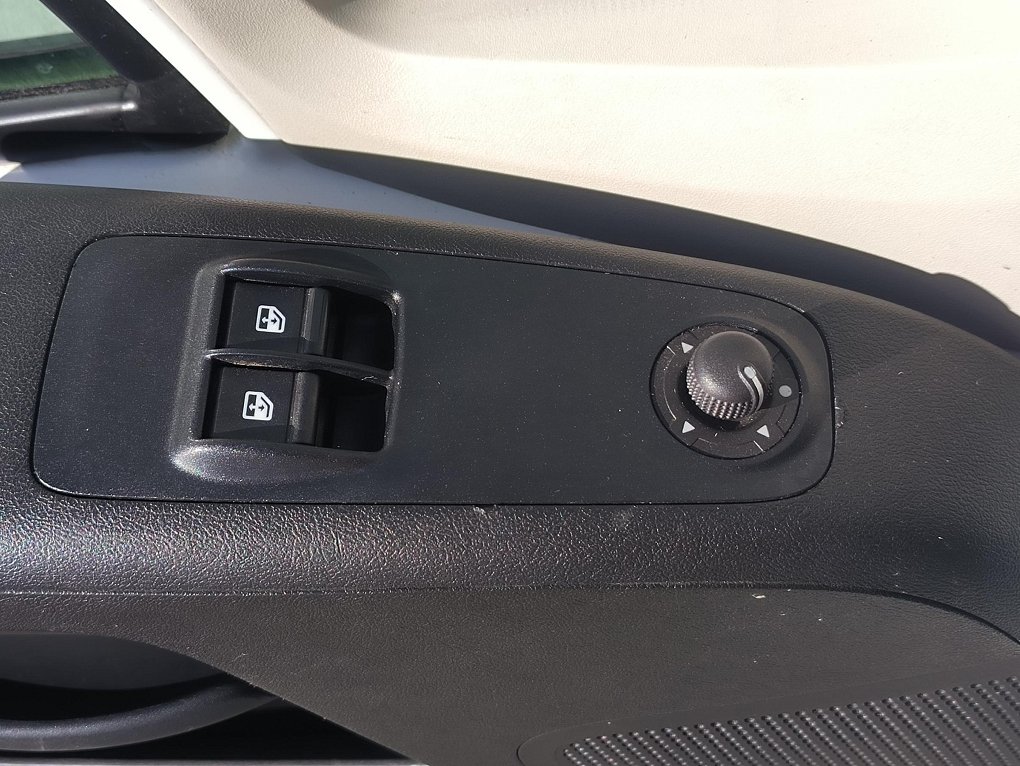 Peugeot Boxer 2.2HDi  SKŘÍŇ