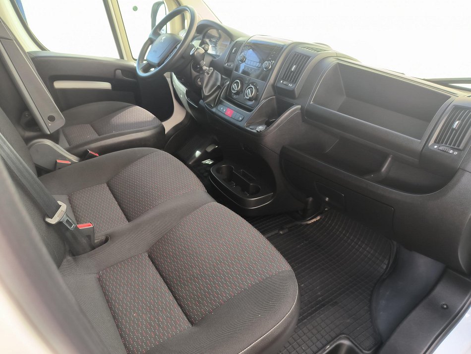 Peugeot Boxer 2.2HDi  SKŘÍŇ