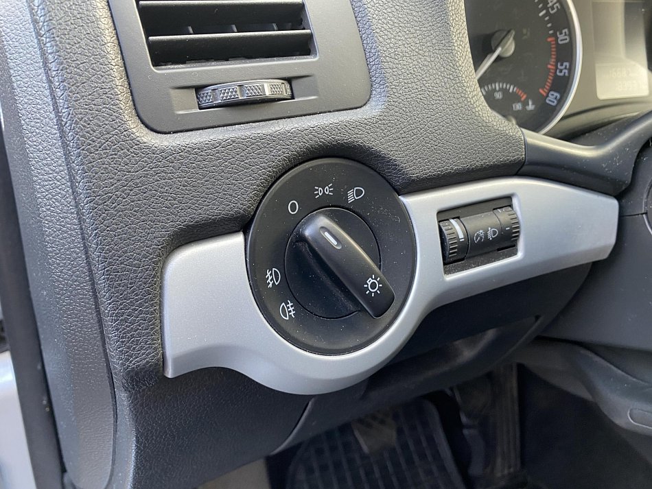 Škoda Octavia II 1.6 TDi Ambiente