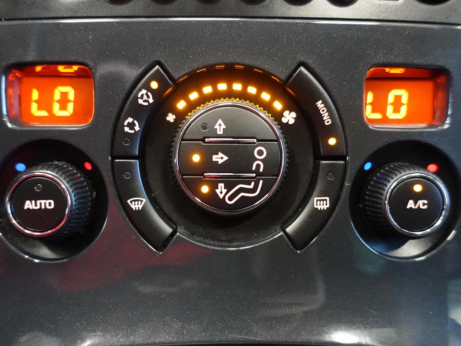 Peugeot 3008 1.6VTi 