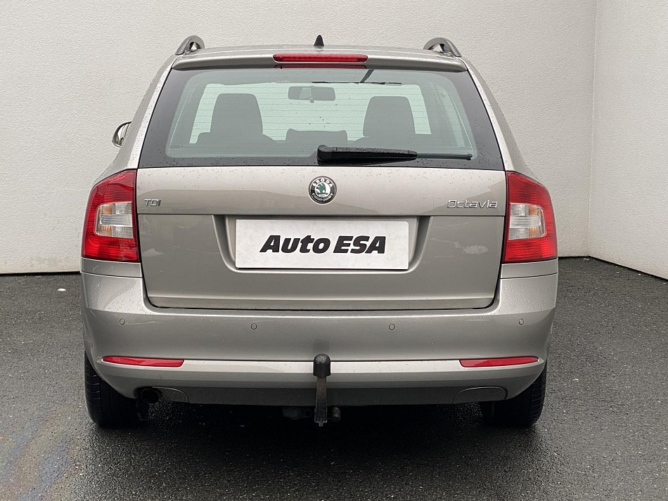 Škoda Octavia II 1.6 TDi Ambition