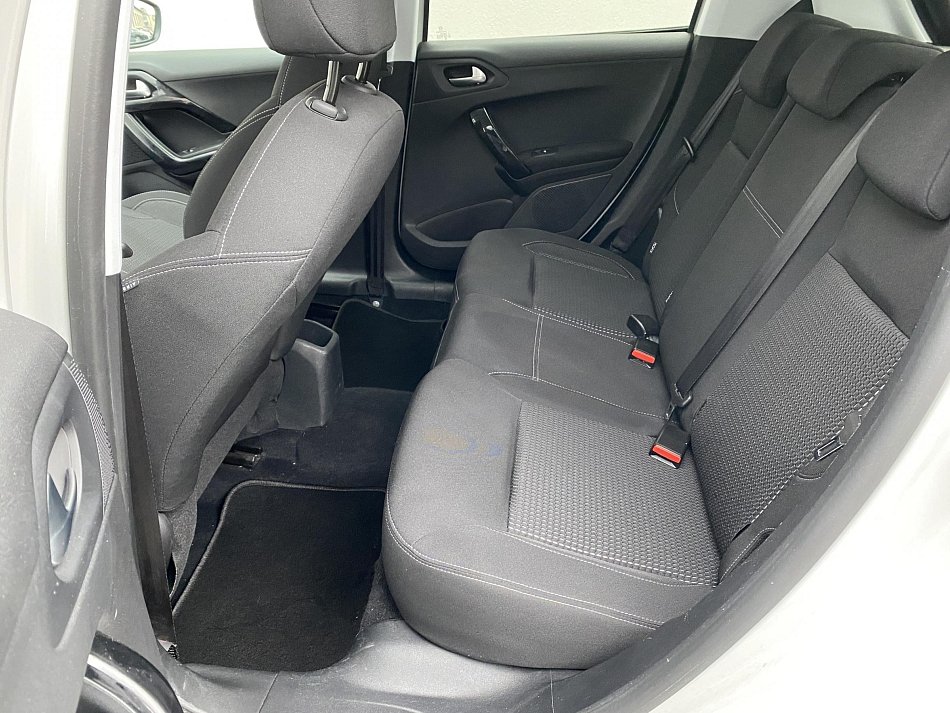 Peugeot 208 1.2 PT Allure