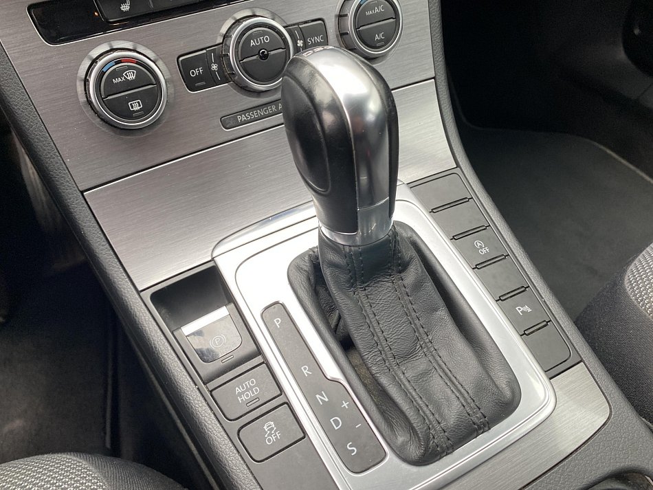 Volkswagen Passat 2.0 TDi Comfortline