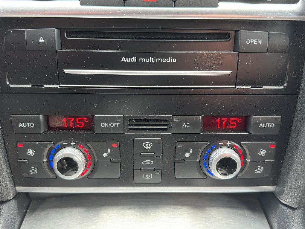 Audi Q7 3.0TDi  Quattro
