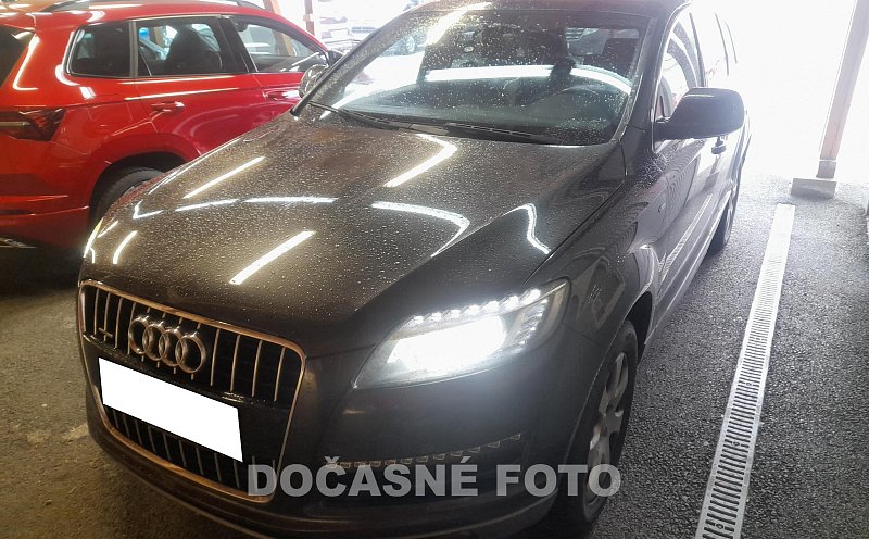 Audi Q7 3.0TDi  Quattro