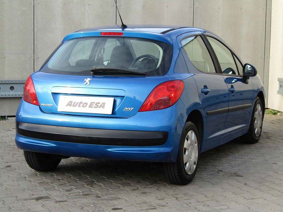 Peugeot 207 1.4 i 