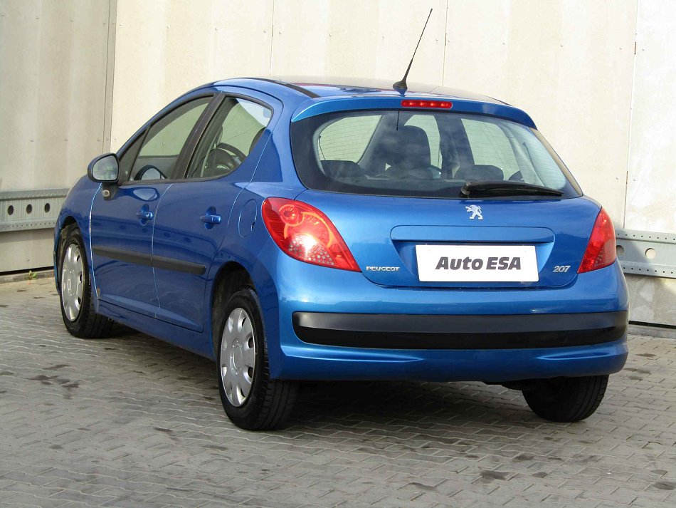 Peugeot 207 1.4 i 