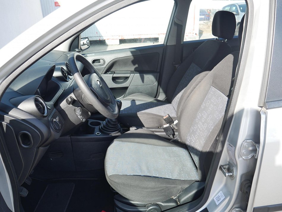 Ford Fiesta 1.3i 