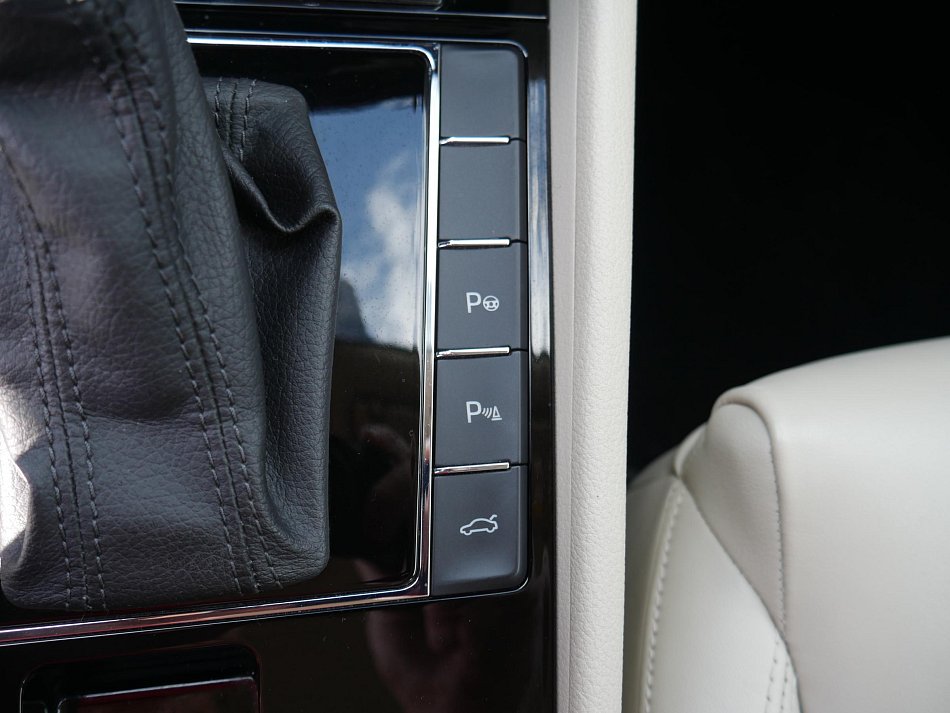 Škoda Superb III 2.0 TDi L&K 4x4