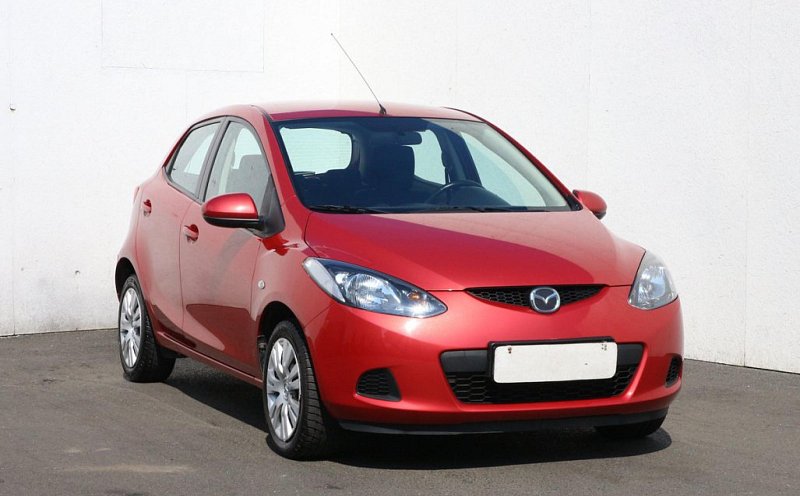 Mazda 2 1.3i 