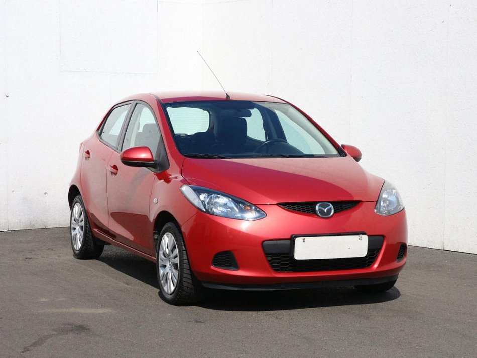 Mazda 2 1.2i 