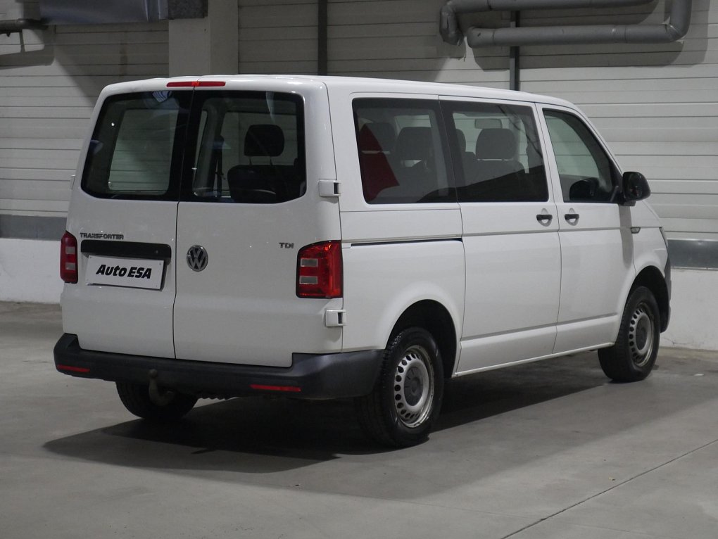 Volkswagen Transporter 2.0TDi  6míst
