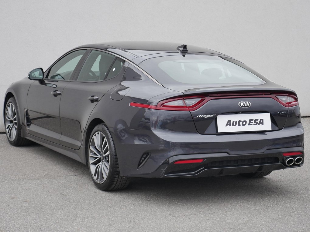 Kia Stinger 2.2 CRDi GT-line 4x4