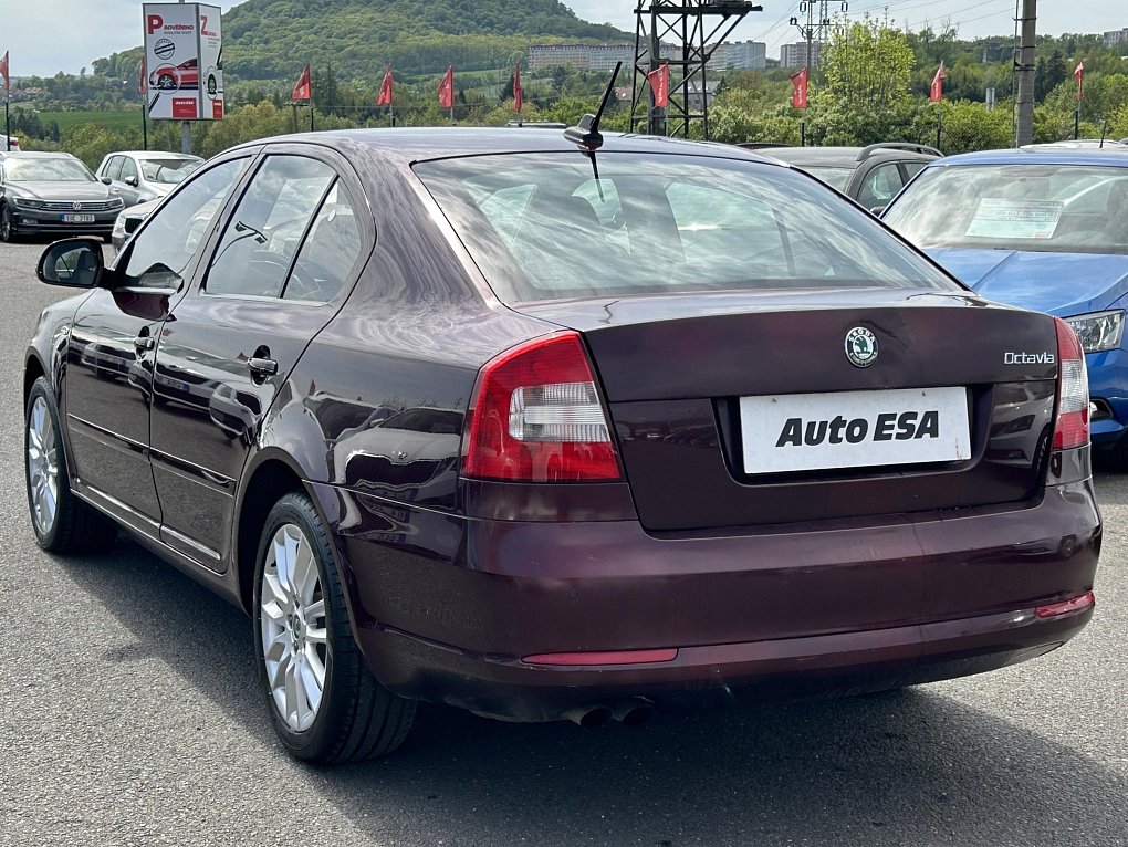 Škoda Octavia II 2.0 TDi L&K