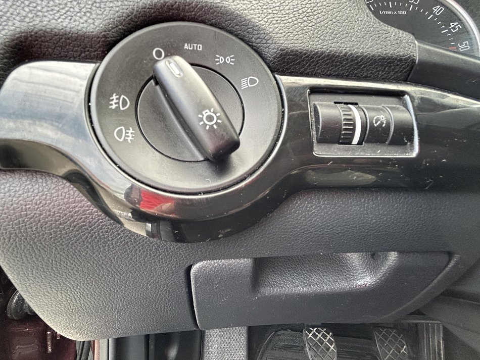Škoda Octavia II 2.0 TDi L&K