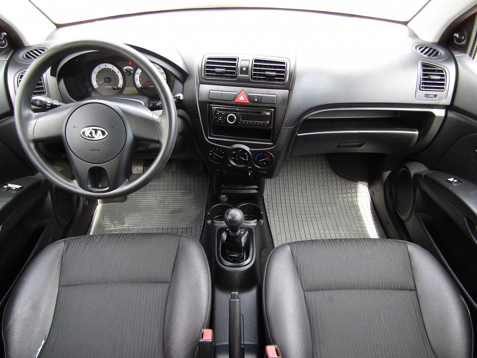 Kia Picanto 1.0i 