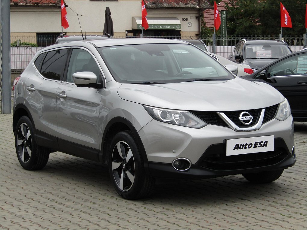 Nissan Qashqai 1.2 DiG-T N-Connecta 4x2
